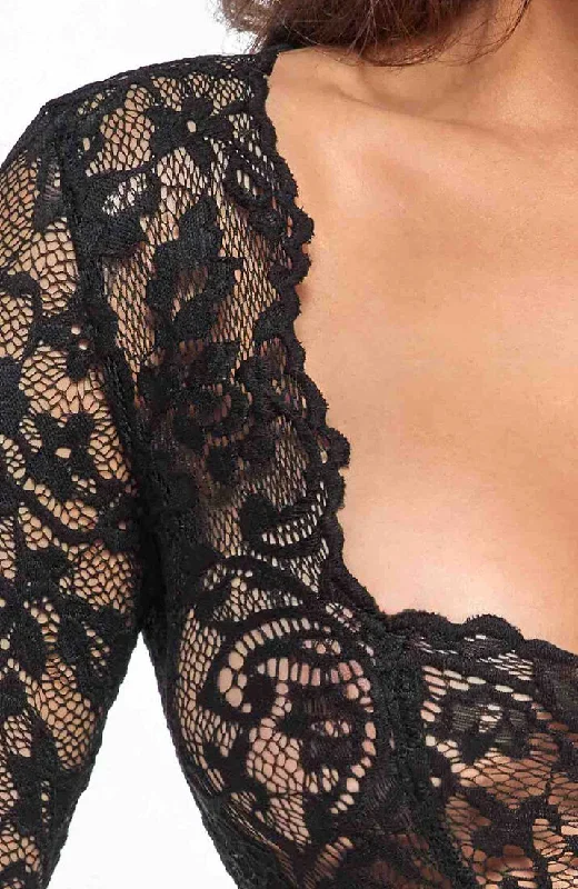 blcka-lace-and-wet-look-bodysuit-lingerie