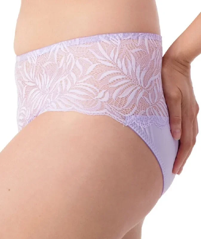 triumph-essential-lace-maxi-brief-sweet-lavender